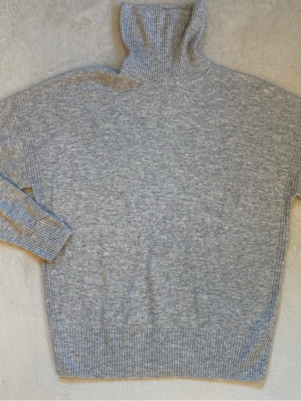Reiss Light Gray Women's cashmere Wool Blend Turtleneck Sweater Sz S